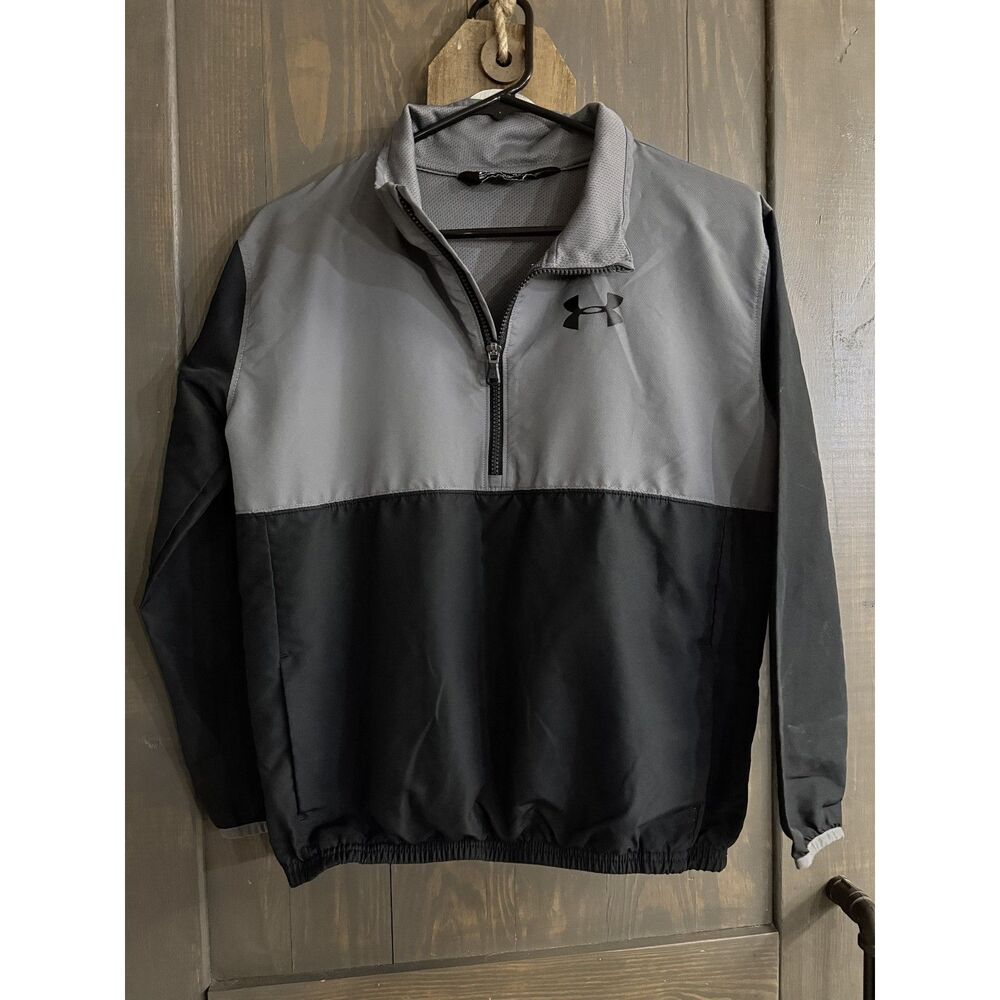 BOYS UNDER ARMOUR PULLOVER